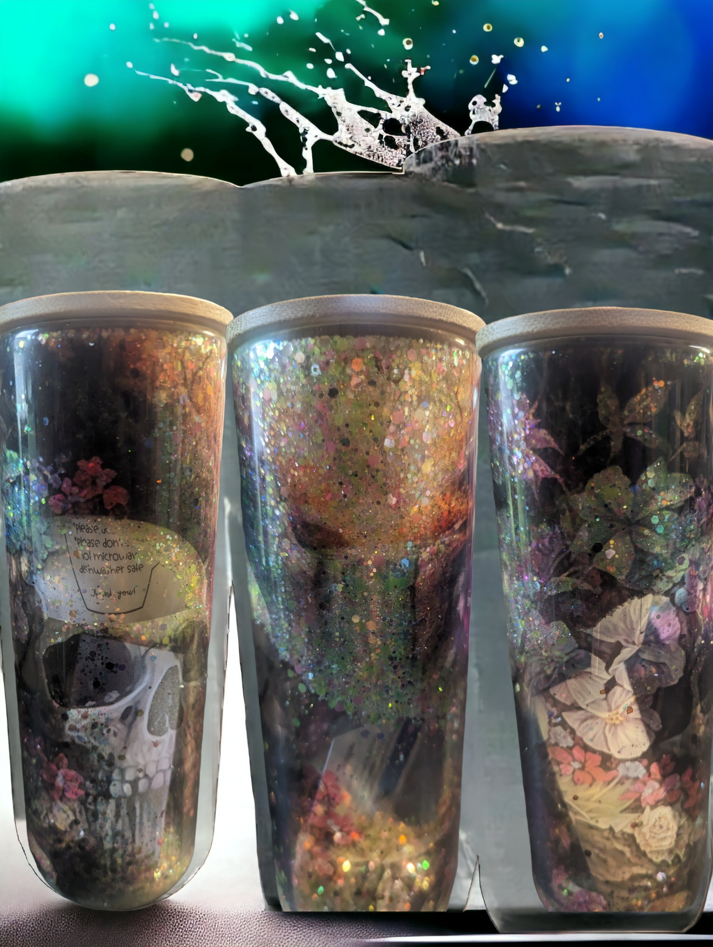 20 oz. snowglobe tumbler with bamboo lid